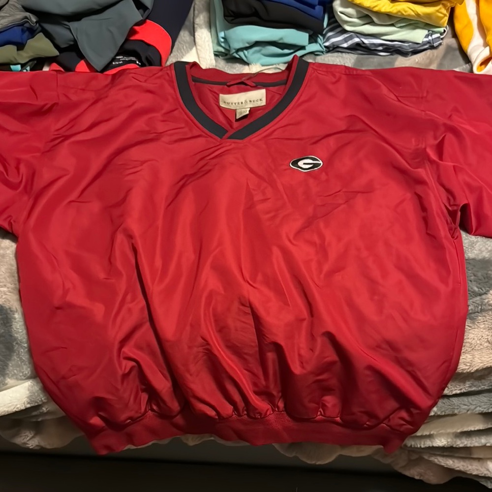 Cutter & Buck UGA Red and Black V-Neck Golf Pullover - SS